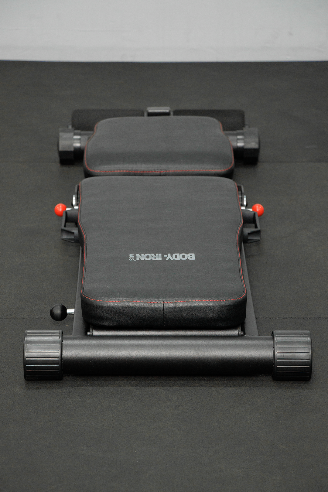 Body Iron Fold-Away Adjustable Bench SF1000