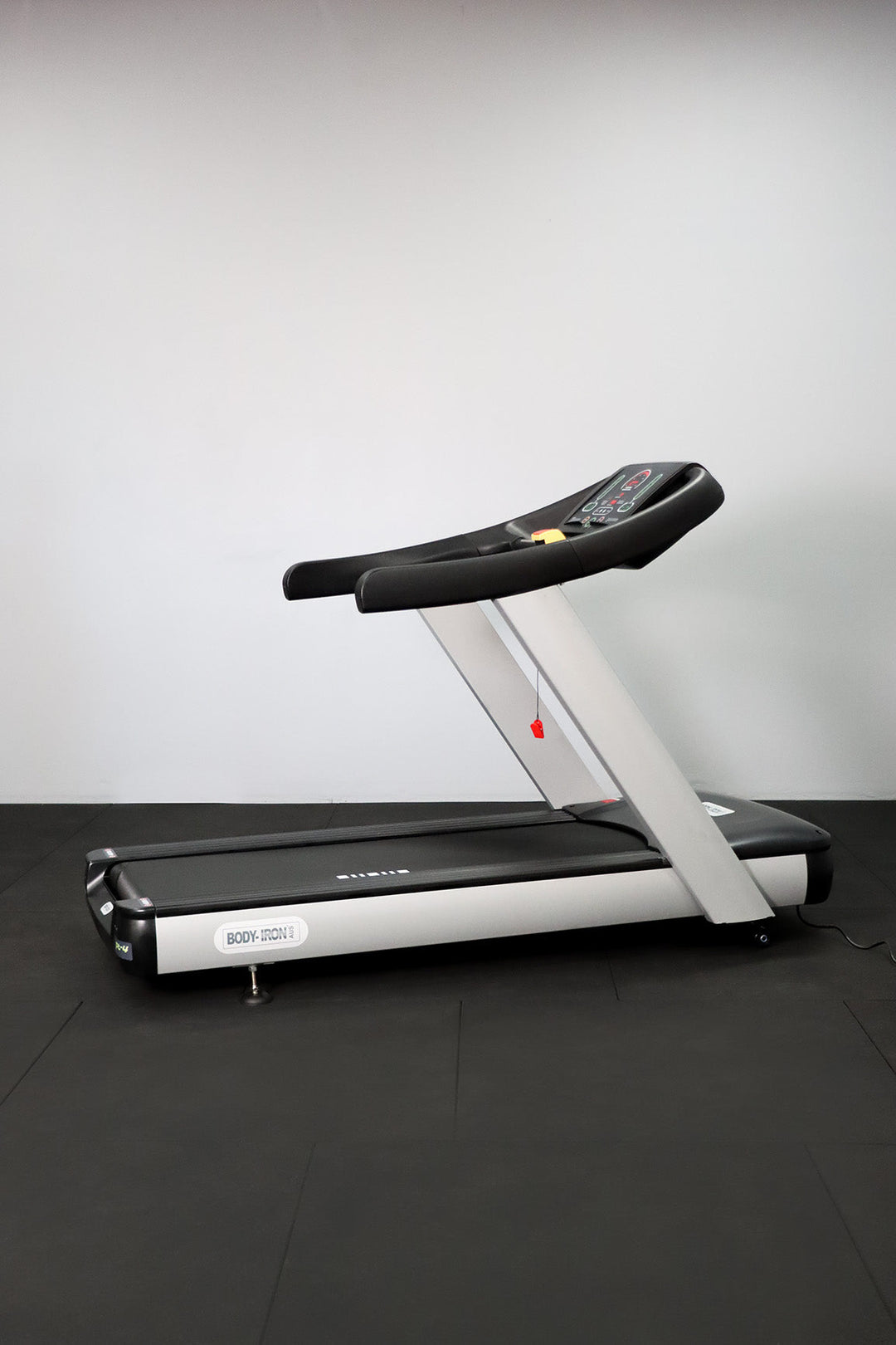 Body Iron Commercial Pro Treadmill PRX8200B – Mortex Fitness