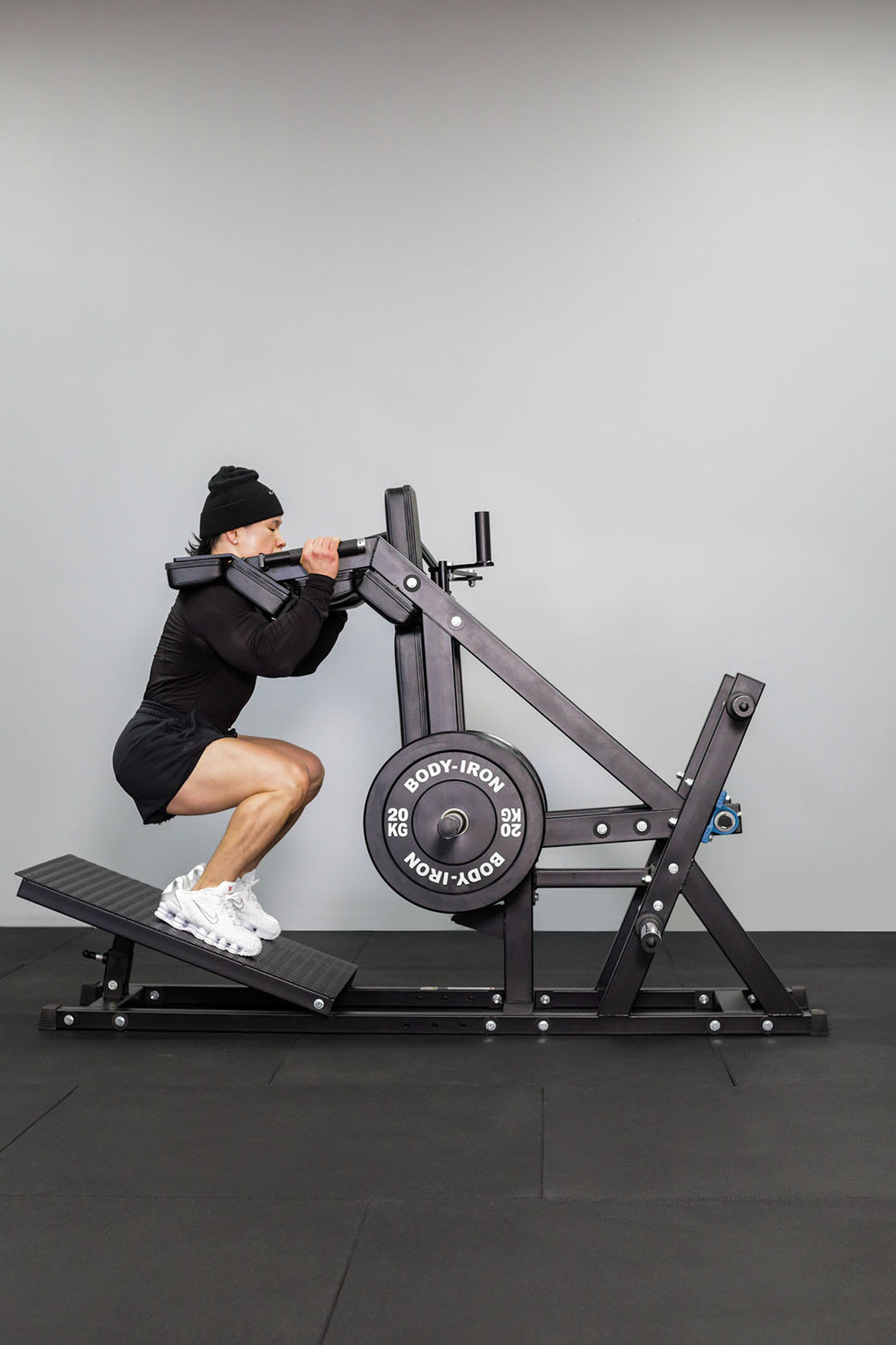 Body Iron Front Squat & Hack Squat Machine Commercial V2